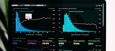 数字沙盘展示复杂的体育赛事数据可视化图表